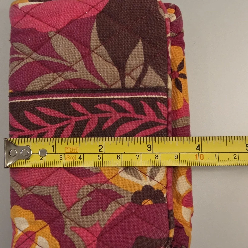 VERA BRADLEY Compact Taxi Wallet - Clear ID - Kisslock Coin - Carnaby - Picture 10 of 10